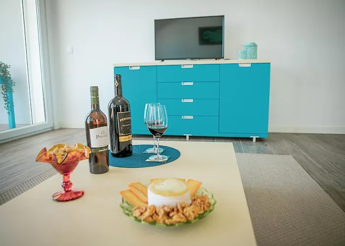 Marlin House Iv Феррел