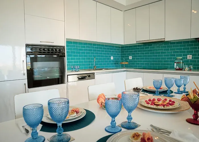 Апартаменты Marlin House Iv *