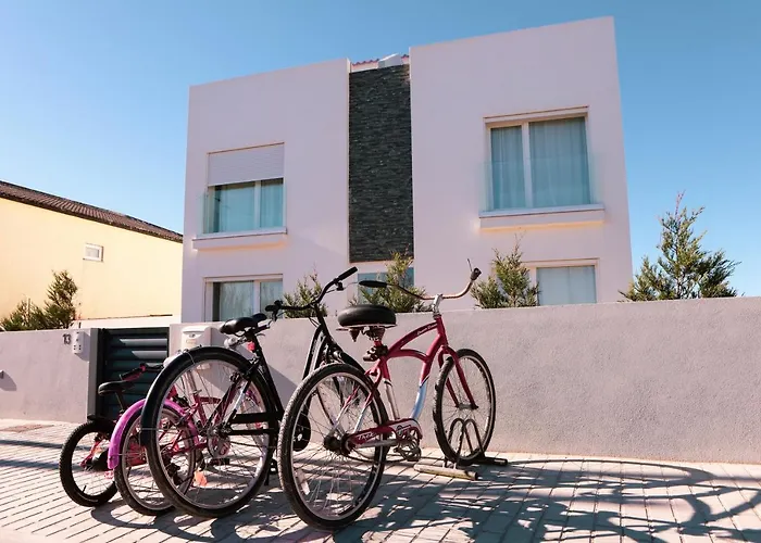 Апартаменты Marlin House Iv