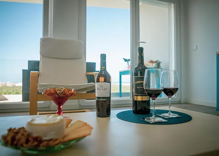 Апартаменты Marlin House Iv